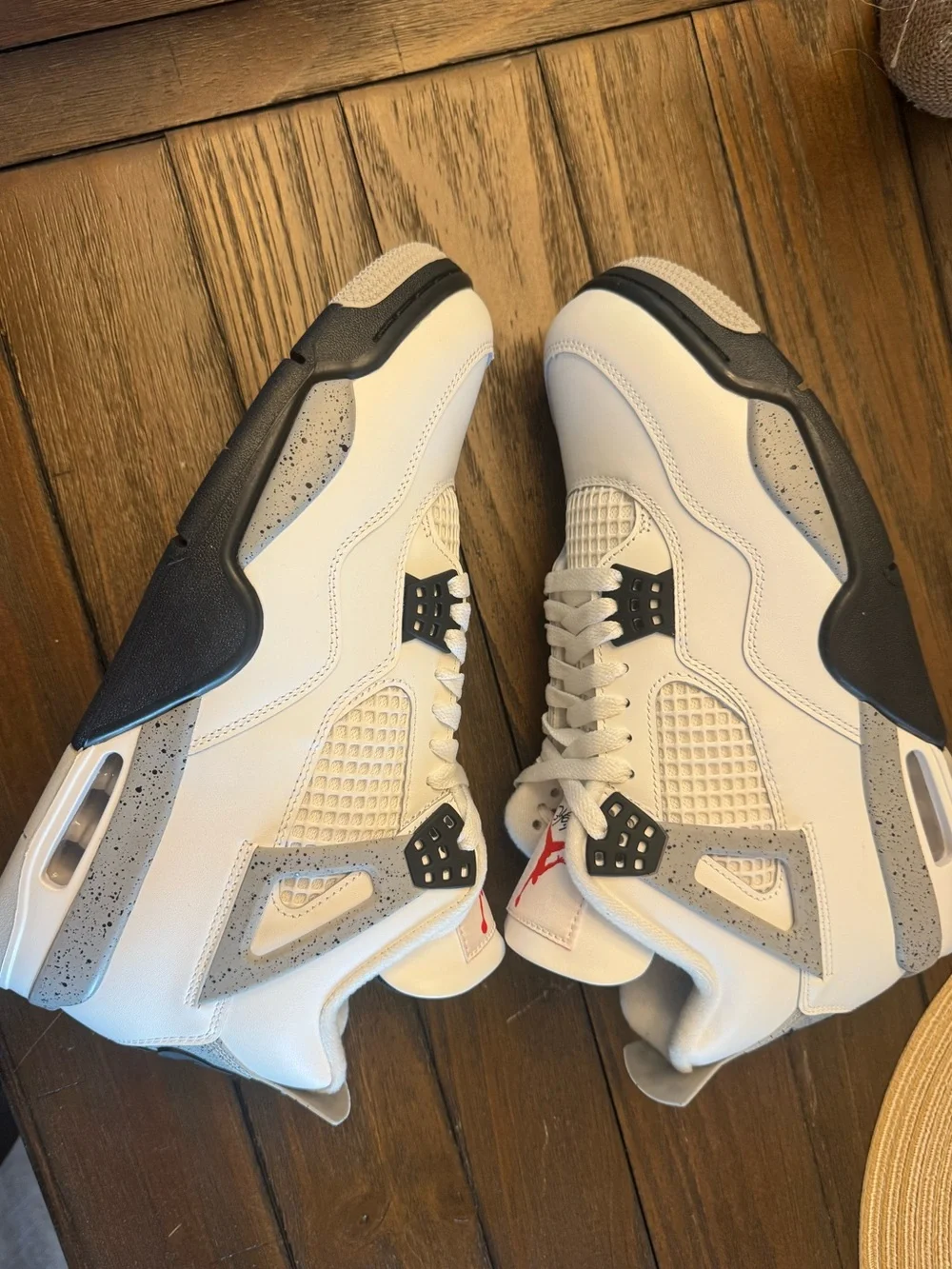 Jordan 4 Retro